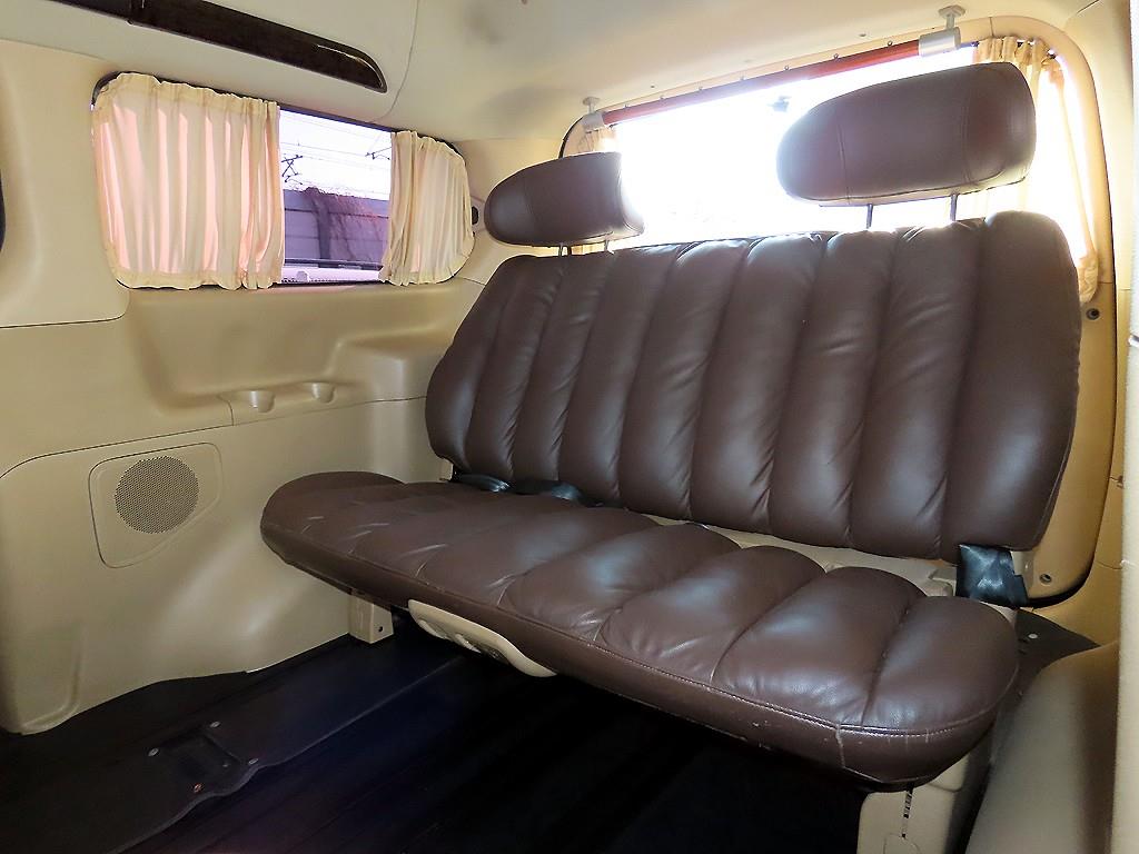 현대 그랜드스타렉스 리무진 VIP팩 4WD - 이미지 17