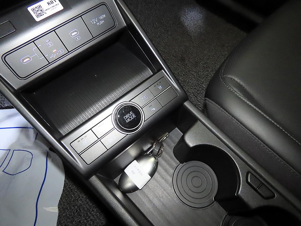 현대 디 올뉴코나 1.6 가솔린 터보 2WD 모던