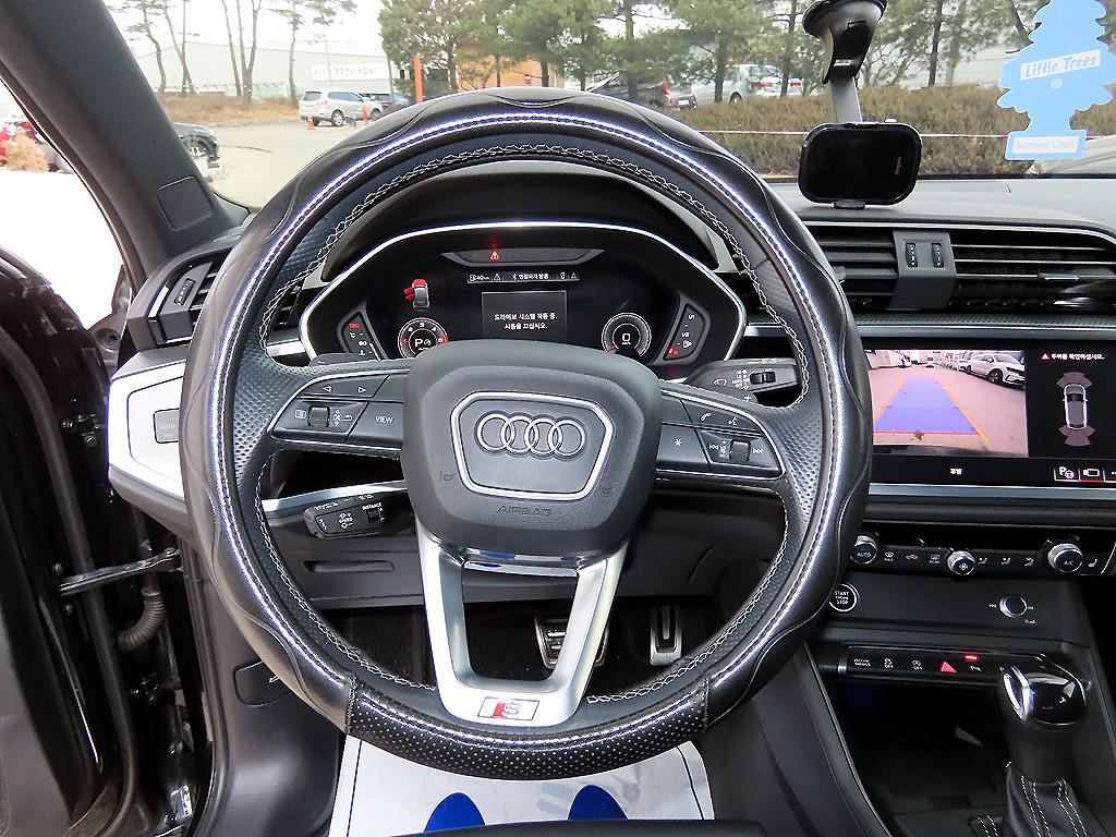 아우디 Q3(2세대) 35 TDI 스포트백 프리미엄 - 이미지 10