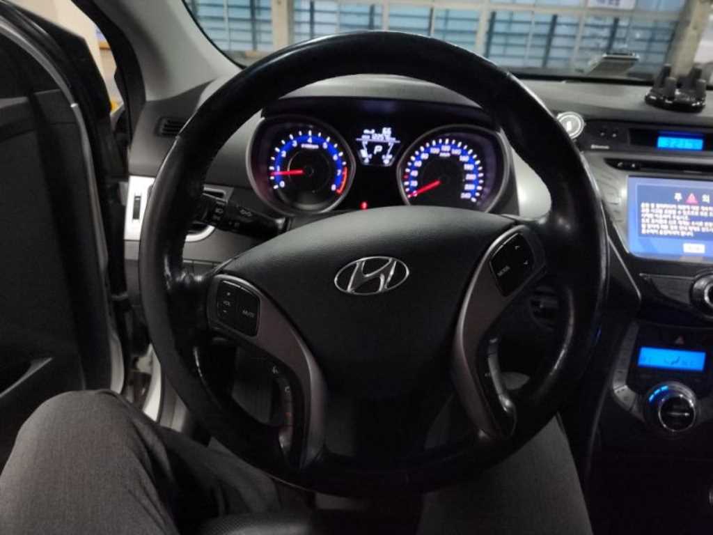 현대 아반떼MD M16 GDi 스마트 - 이미지 2