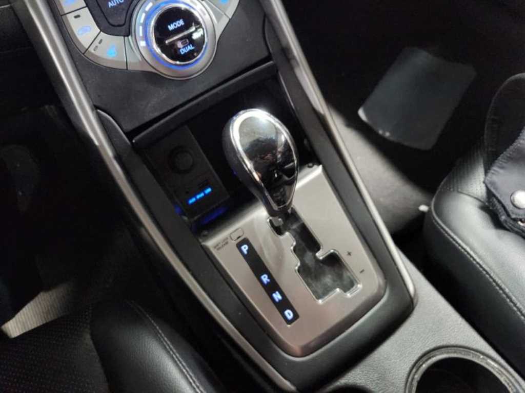 현대 아반떼MD M16 GDi 스마트 - 이미지 9