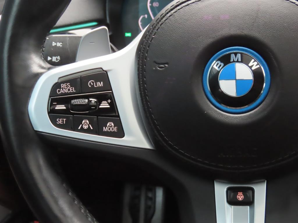 BMW 5시리즈(7세대) 530e M 스포츠팩 - 이미지 14