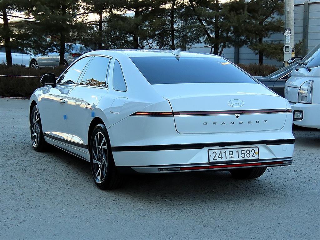 현대 디 올뉴그랜저 LPi 3.5 프리미엄 - 이미지 8