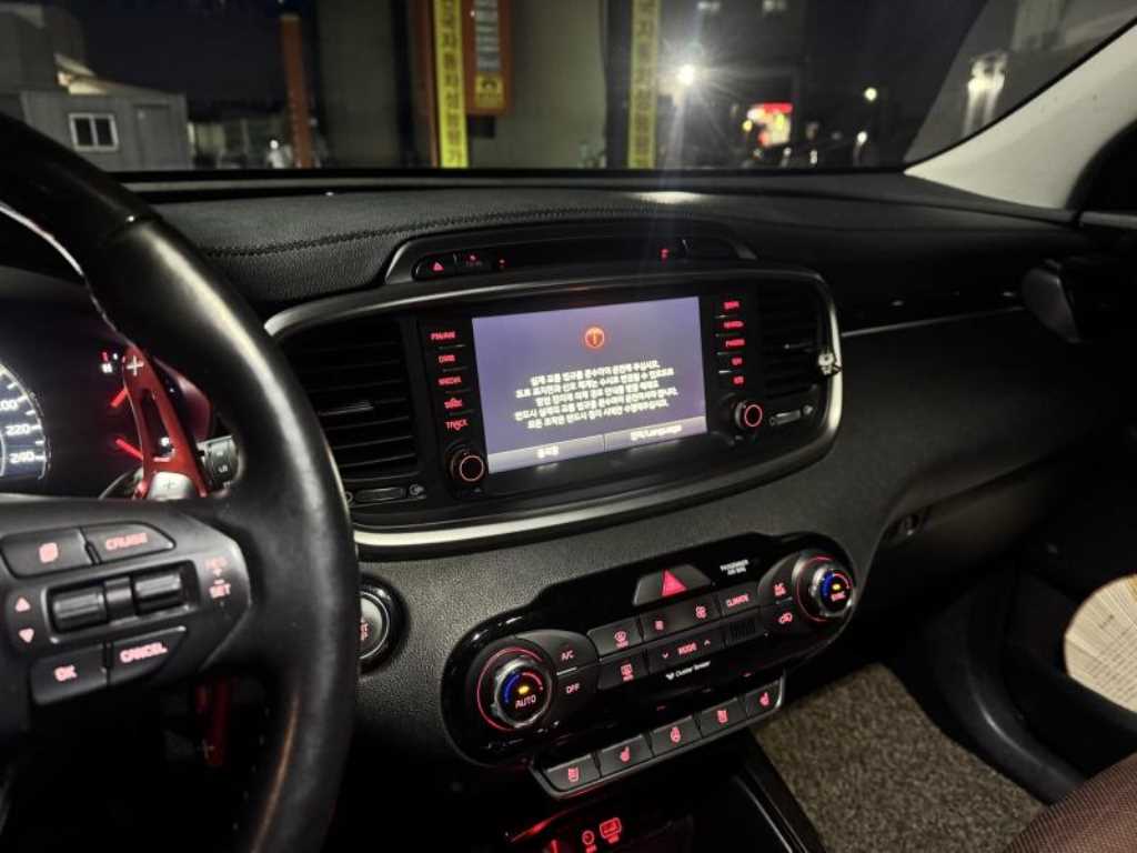 기아 올 뉴쏘렌토 R2.0 2WD 노블레스 스페셜 - 이미지 10