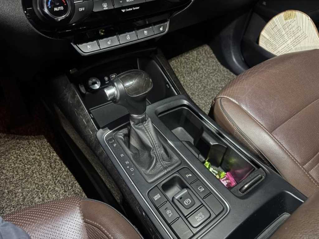 기아 올 뉴쏘렌토 R2.0 2WD 노블레스 스페셜 - 이미지 7