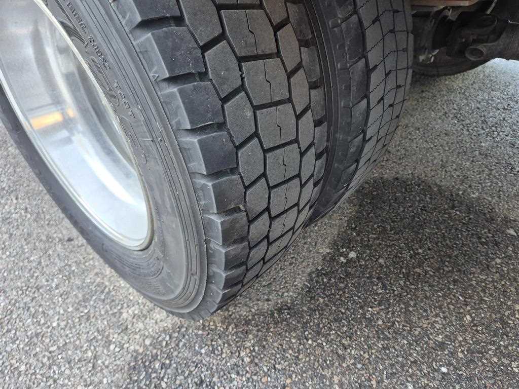 타타대우 더쎈 4톤 - 이미지 20