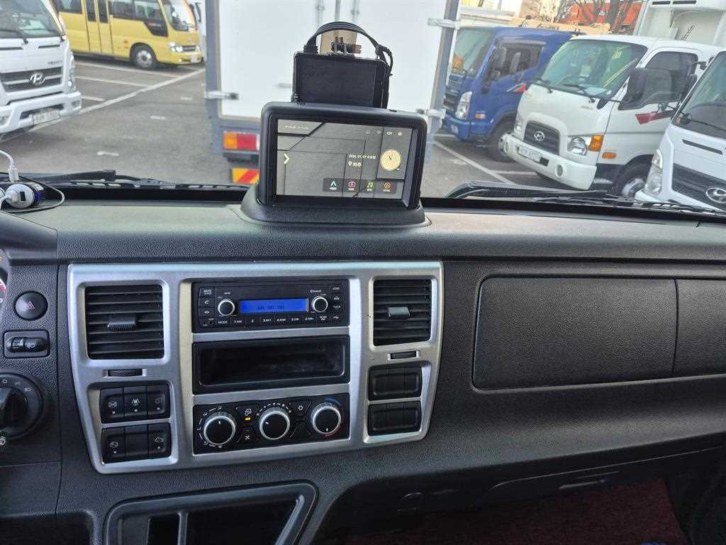 타타대우 더쎈 4톤 - 이미지 18