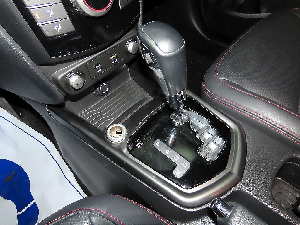 KG모빌리티(쌍용) 티볼리 에어 디젤 2WD IX - 이미지 17