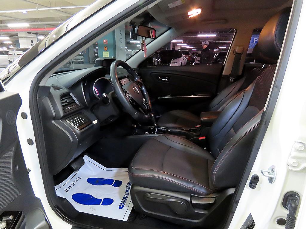 KG모빌리티(쌍용) 티볼리 에어 디젤 2WD IX - 이미지 5