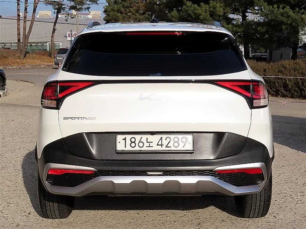 기아 디 올뉴스포티지 1.6 가솔린 2WD 프레스티지 - 이미지 9