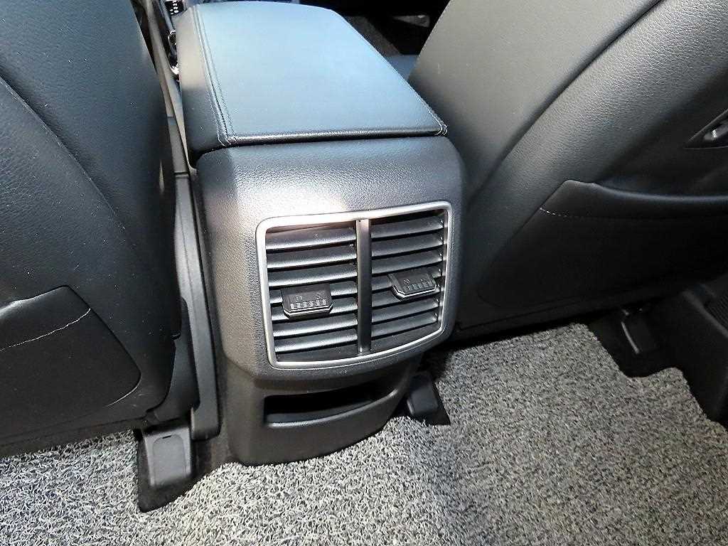 기아 디 올뉴스포티지 1.6 가솔린 2WD 프레스티지 - 이미지 2