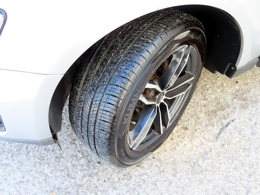 아우디 Q5 2.0 TDI 콰트로 다이나믹 - 이미지 4