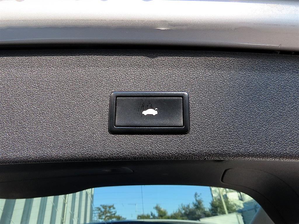 아우디 Q5 2.0 TDI 콰트로 다이나믹 - 이미지 10