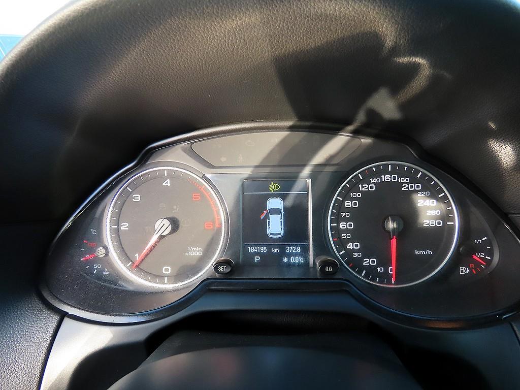 아우디 Q5 2.0 TDI 콰트로 다이나믹 - 이미지 18