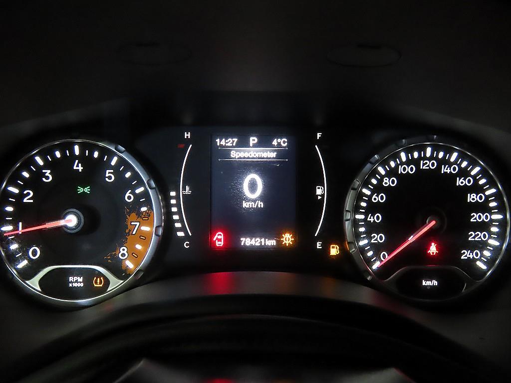 지프 레니게이드 2.4 가솔린 론지튜드