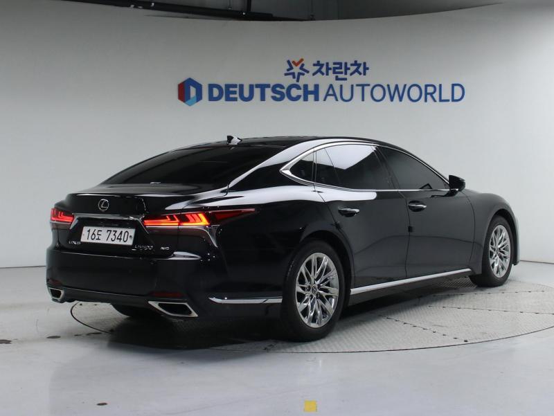 렉서스 LS(5세대) 500 AWD 럭셔리 - 이미지 12