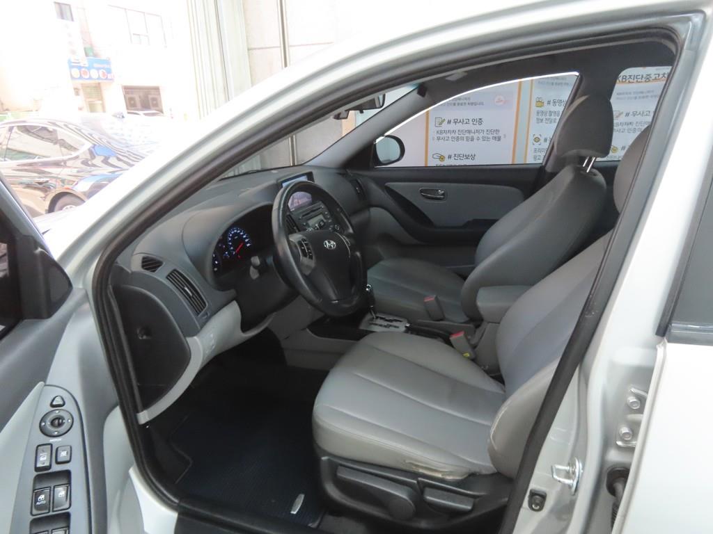 현대 아반떼HD 1.6 VVT S16 럭셔리 - 이미지 16