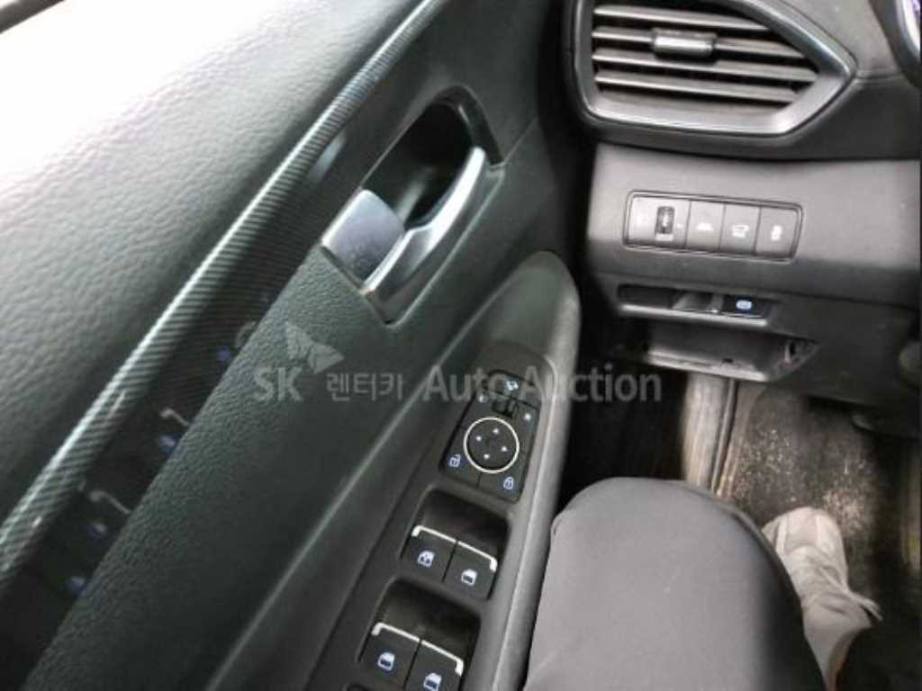 현대 더 뉴싼타페 가솔린 2.5 2WD 익스클루시브 - 이미지 8