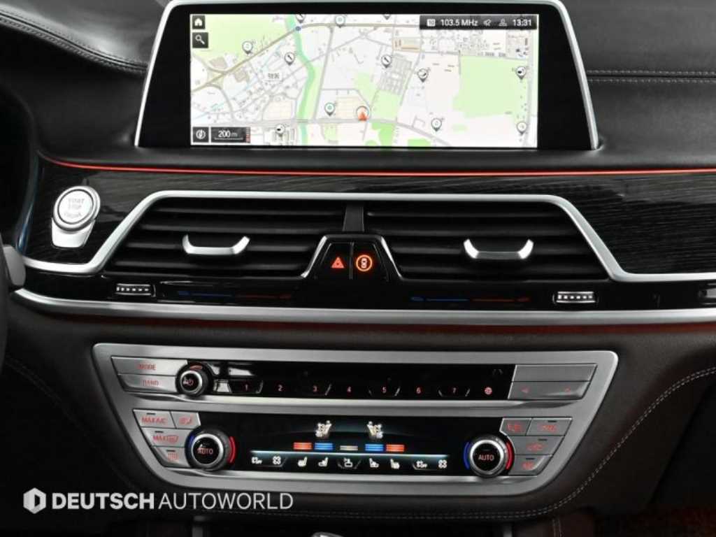 BMW 7시리즈(6세대) 730d xDrive M스포츠팩 - 이미지 9