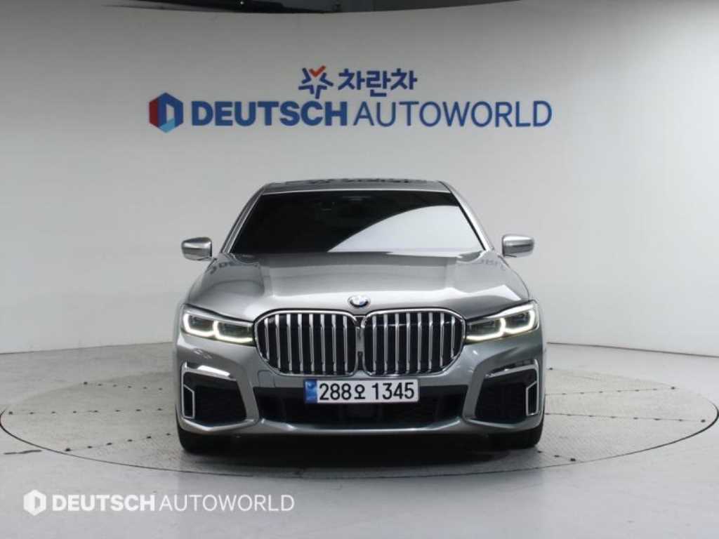 BMW 7시리즈(6세대) 730d xDrive M스포츠팩 - 이미지 4
