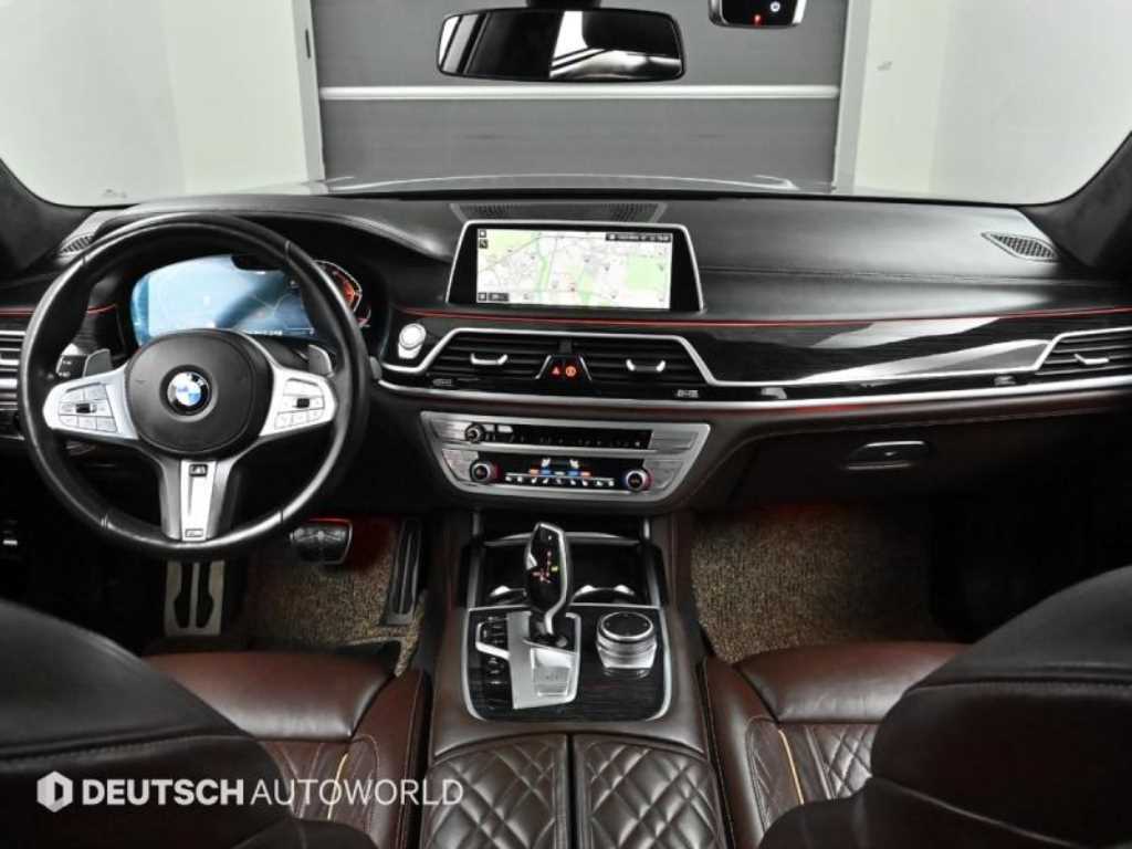 BMW 7시리즈(6세대) 730d xDrive M스포츠팩 - 이미지 11