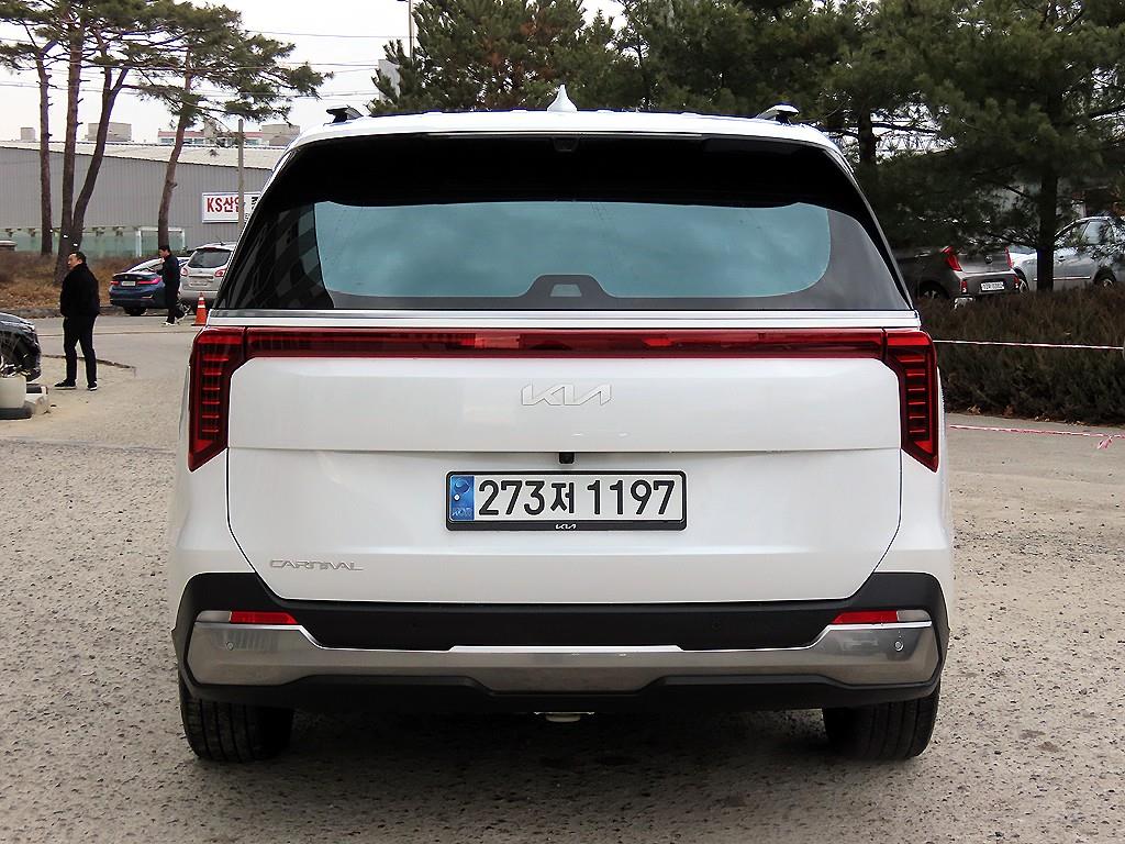 기아 더 뉴카니발(KA4) 7인승 디젤 시그니처 - 이미지 19