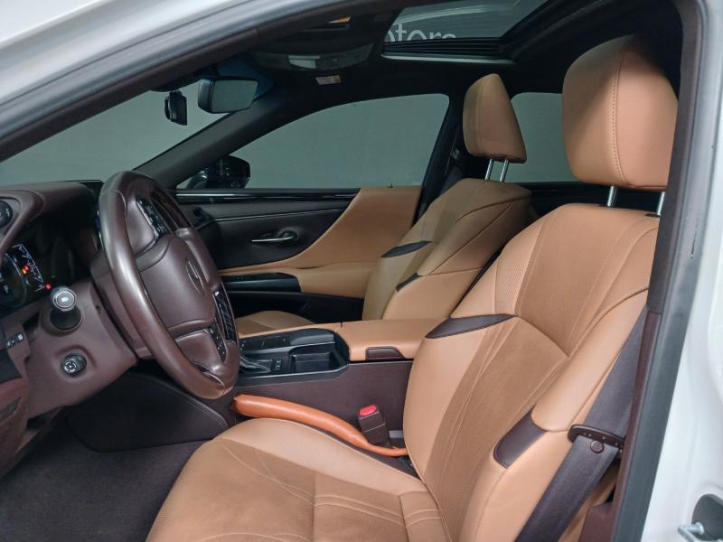 렉서스 ES(7세대) 300h 럭셔리 플러스 - 이미지 4