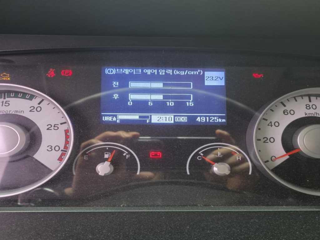 현대 메가트럭 4.5톤 초장축 - 이미지 5