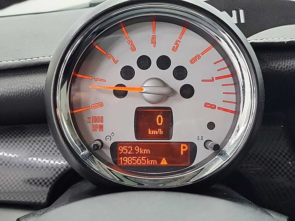 미니 쿠퍼(2세대) 1.6 S - 이미지 8