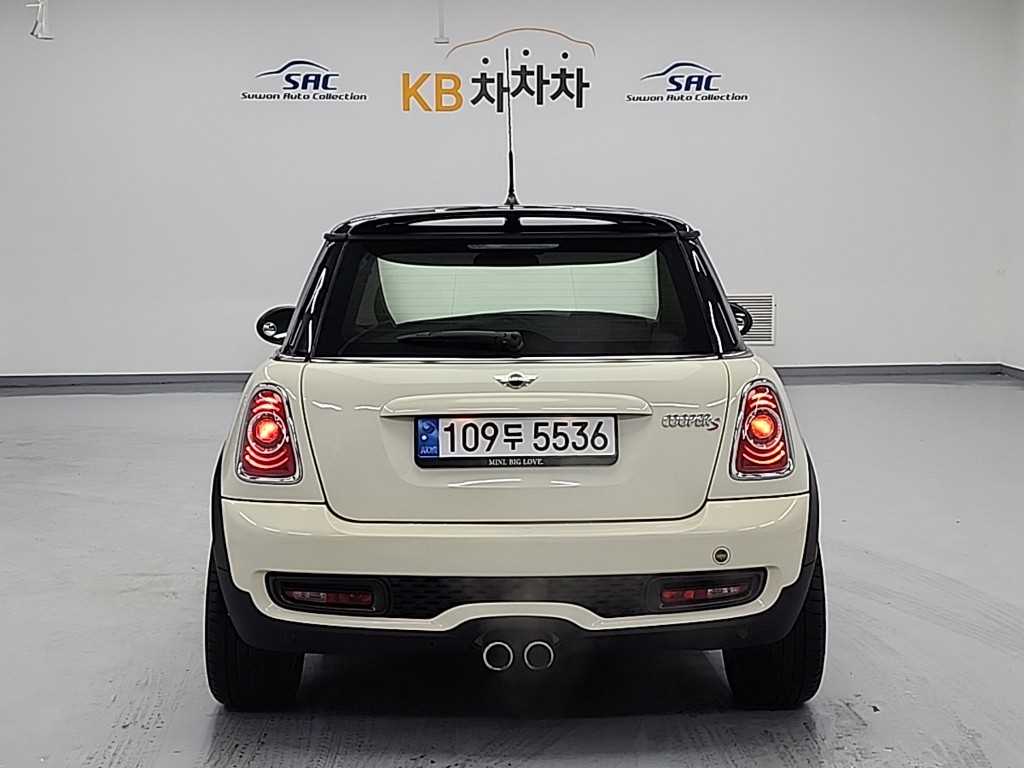 미니 쿠퍼(2세대) 1.6 S - 이미지 13