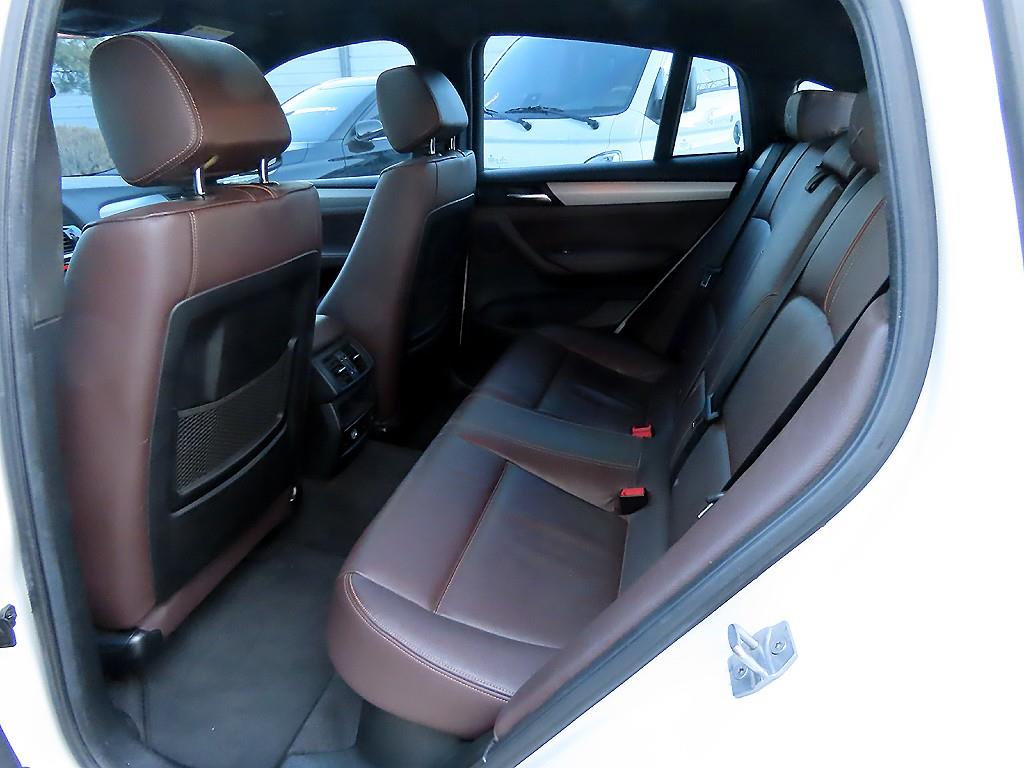 BMW X4 20d xDrive M 스포츠팩 - 이미지 7