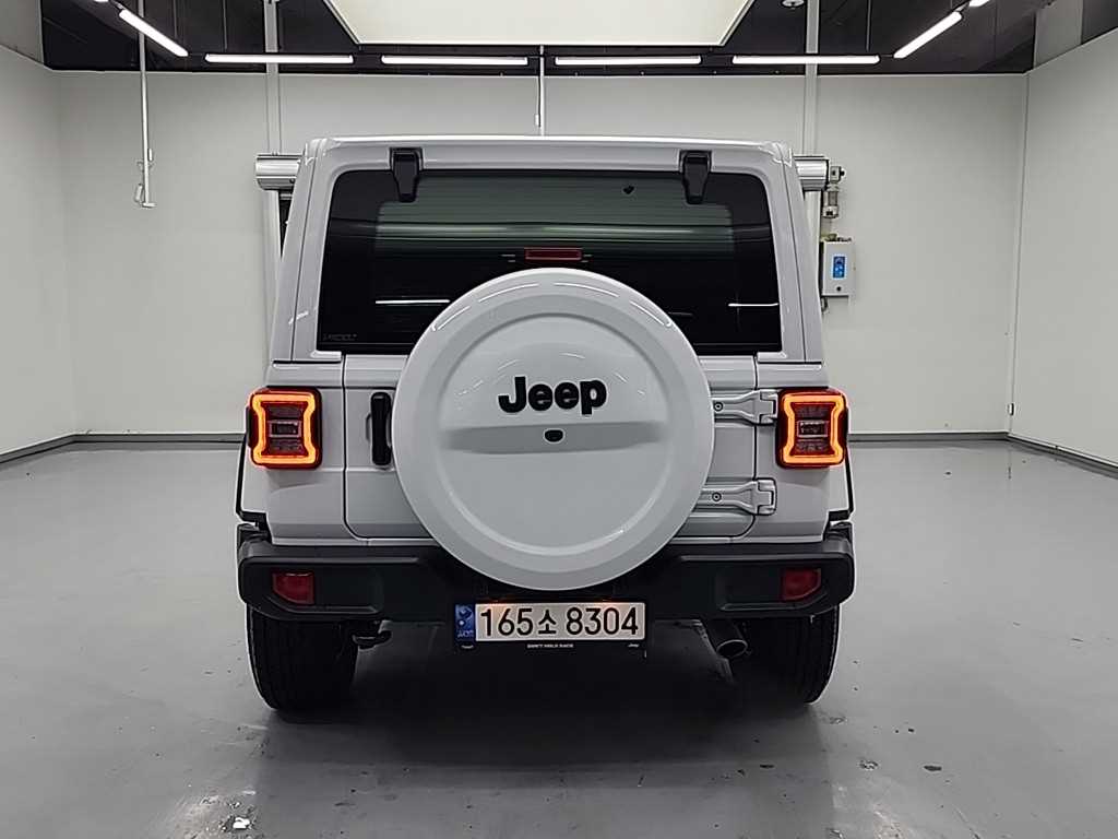 지프 랭글러(JL) 2.0 오버랜드 4DR - 이미지 15