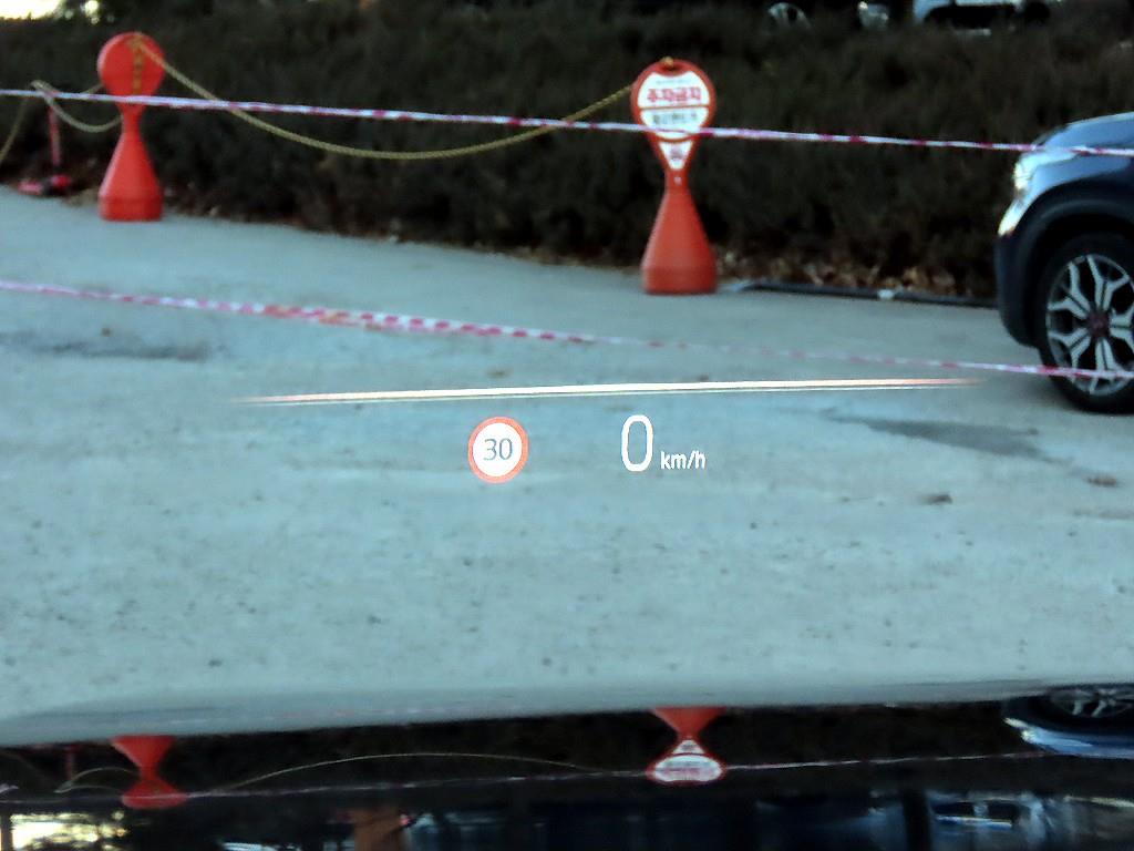 BMW 5시리즈(8세대) 530i xDrive M 스포츠 - 이미지 2