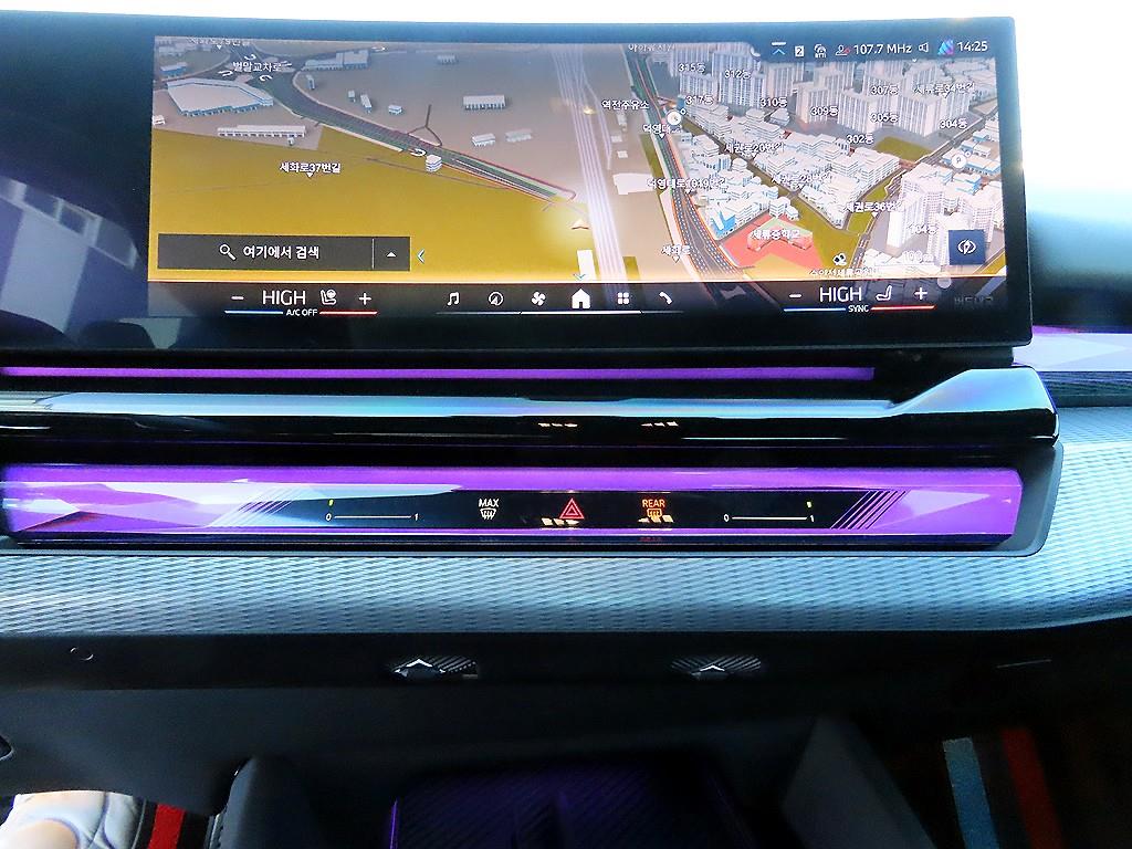 BMW 5시리즈(8세대) 530i xDrive M 스포츠 - 이미지 3