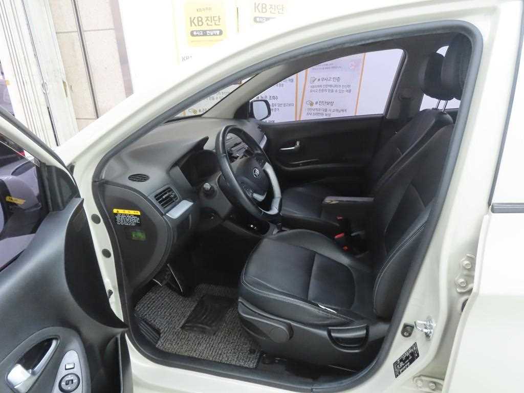 기아 올 뉴모닝 가솔린 럭셔리 - 이미지 12