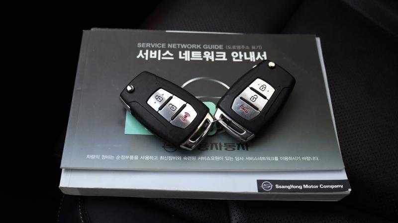 KG모빌리티(쌍용) 렉스턴 스포츠 2.2 4WD 프레스티지 스페셜 - 이미지 12