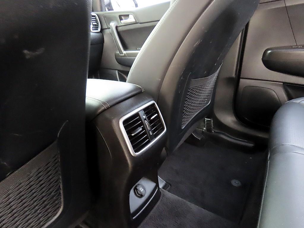 기아 신형 스포티지 R2.0 2WD 프레스티지 - 이미지 16