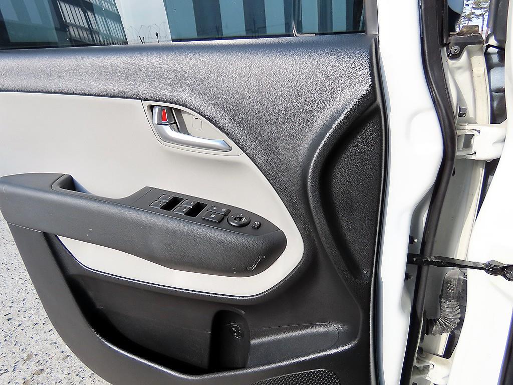 기아 더 뉴기아 레이 2인승 밴 프레스티지 스페셜 - 이미지 13