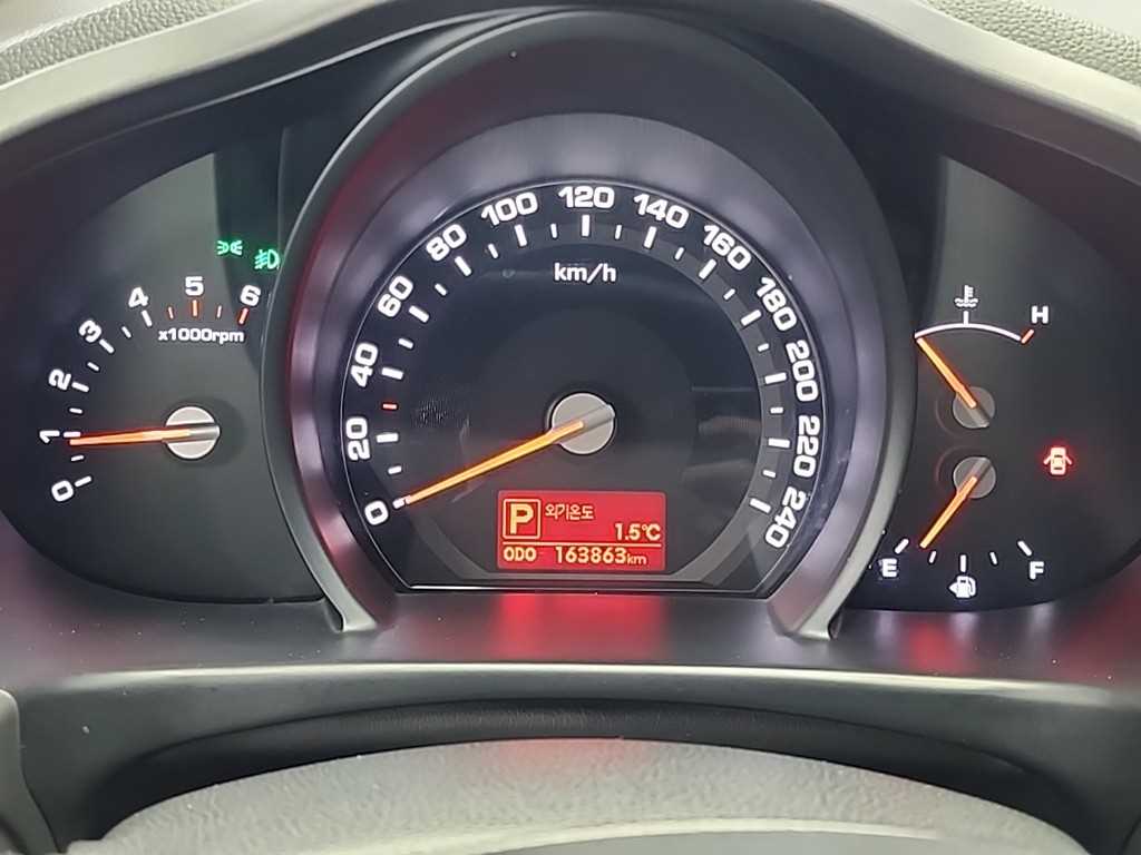 기아 스포티지 R 디젤 R2.0 2WD TLX 최고급형 - 이미지 14