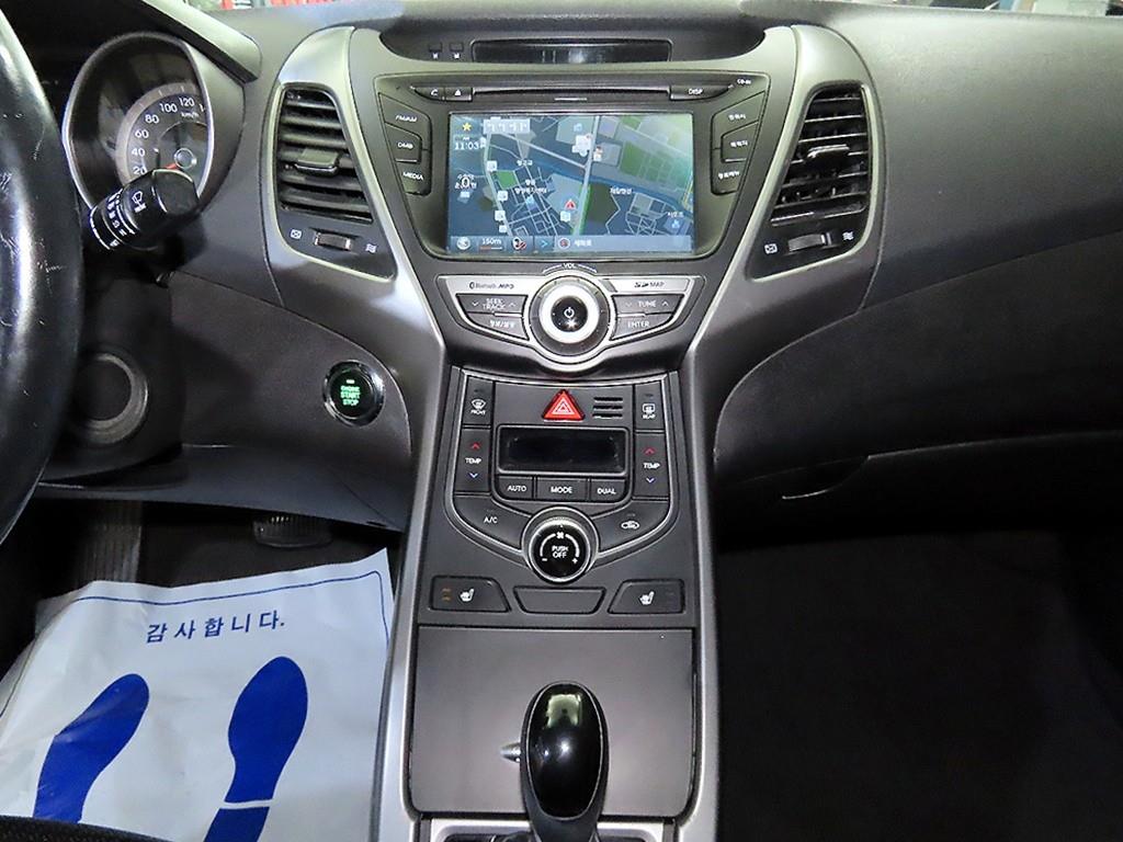 현대 더 뉴아반떼MD 1.6 VGT 스마트 - 이미지 7