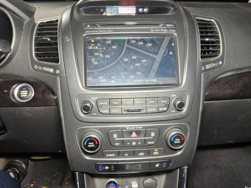 기아 뉴쏘렌토 R R2.0 4WD 트렌디