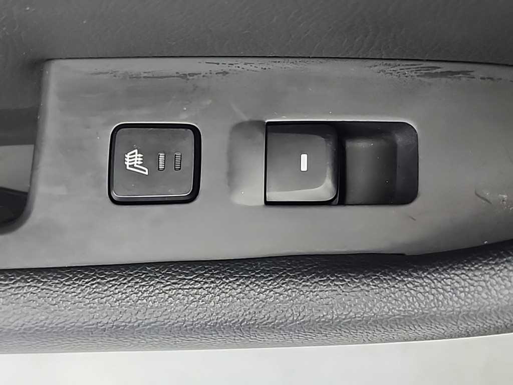 현대 LF쏘나타 2.0 터보 익스클루시브 - 이미지 9