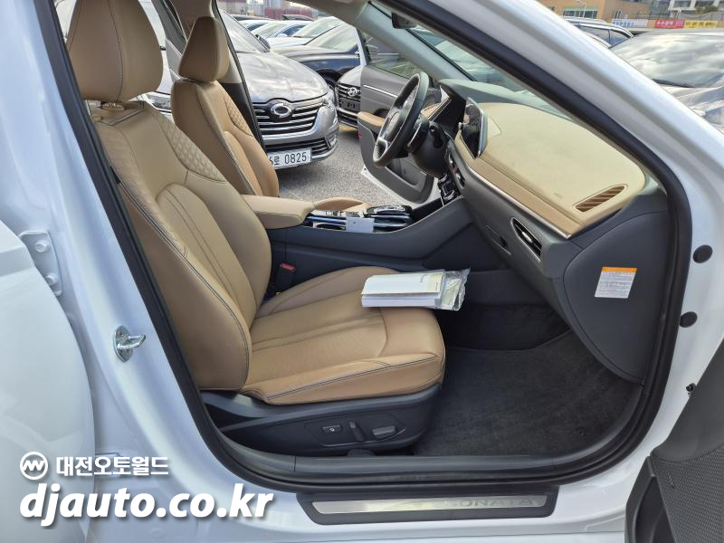 현대 쏘나타(DN8) 하이브리드 2.0 HEV 인스퍼레이션 - 이미지 4