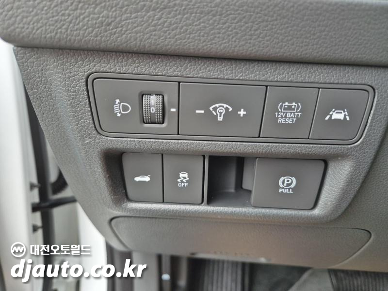 현대 쏘나타(DN8) 하이브리드 2.0 HEV 인스퍼레이션 - 이미지 9