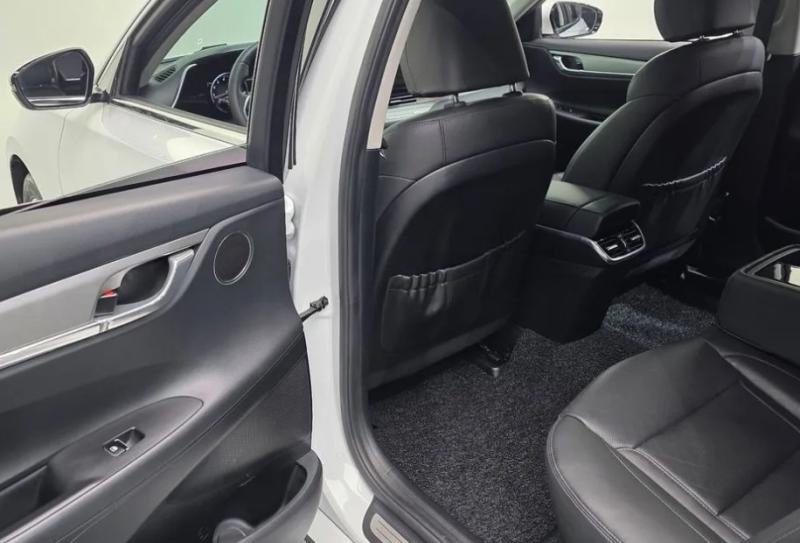 현대 더 뉴그랜저IG LPi 3.0 영업용 모범형 - 이미지 15