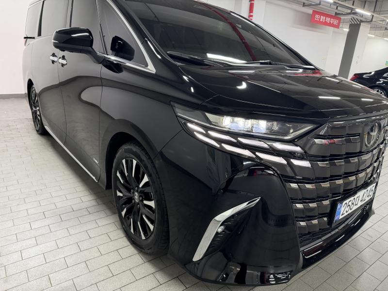 토요타 알파드(4세대) 2.5 HEV AWD - 이미지 9