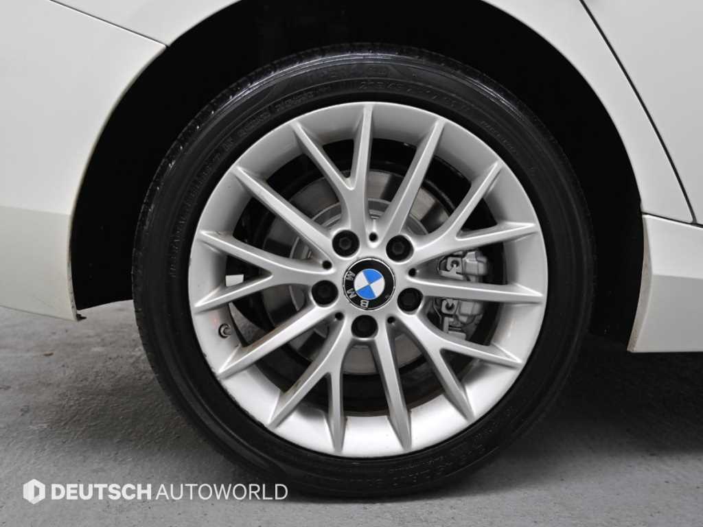BMW 1시리즈(2세대) 5도어 118d 스포츠 라인 - 이미지 19