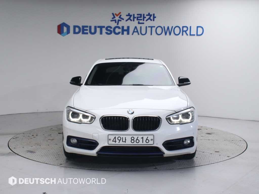 BMW 1시리즈(2세대) 5도어 118d 스포츠 라인 - 이미지 8