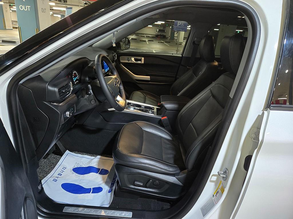 포드 익스플로러(6세대) 2.3 AWD 리미티드 - 이미지 9