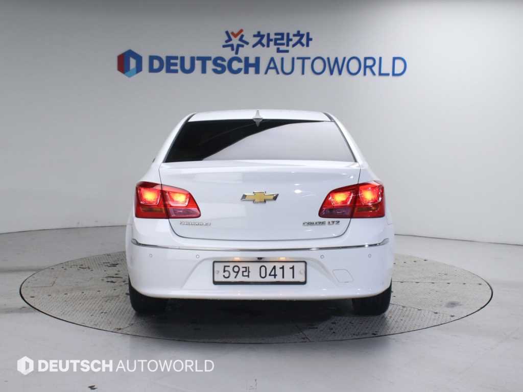 쉐보레 (대우) 어매이징 크루즈 4도어 1.8 LTZ - 이미지 7